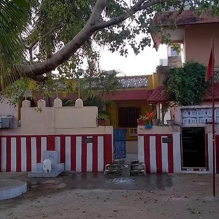 Shakti Family Guest House Mahabalipuram Zewnętrze zdjęcie